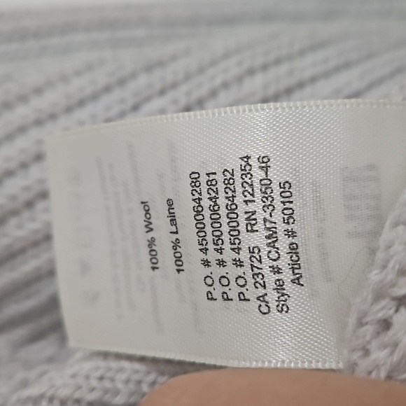 Aritzia Wilfred Free Lin Italian Wool Turtleneck Sweater - Picture 7 of 9